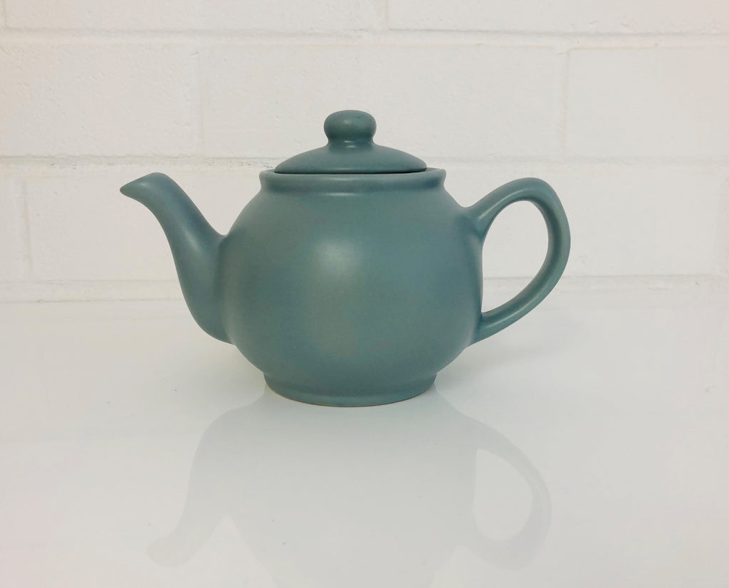 http://www.redboxcoffee.com/cdn/shop/products/Red_Box_teapot_4_1024x1024.jpg?v=1544191391